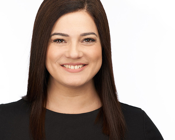 Seattle-headshot-Bellevue-LinkedIn-Redmond-Kirkland-Issaquah-Headshot-Photographer-Christina-58