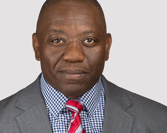 Seattle-headshot-photography-Mike-Nakamura-8820