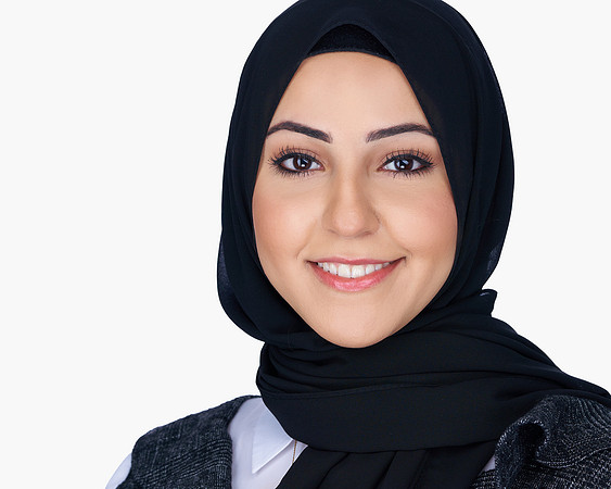 Seattle-Bellevue-Kirkland-Redmond-Issaquah-Headshot-Photographer-Mike-Nakamura-181010-Huda-Al-Musawi---00003_19